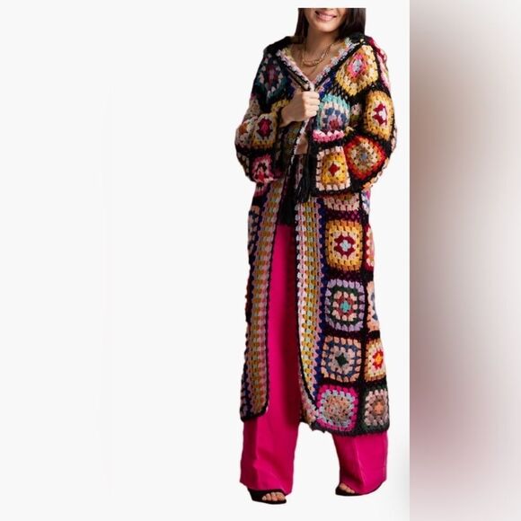 SAACHI Hooded Square Crochet Ruana - Picture 2 of 9